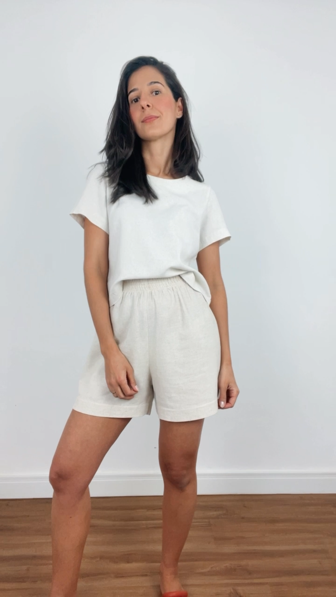 CALÇA E SHORT KAMY - MOLDE COM AULA DE COSTURA NO YOUTUBE